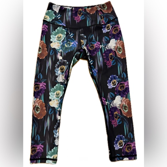 CALIA by Carrie Underwood Pants - CALIA Carrie Underwood Leggings Size XS Floral Black and Multicolor